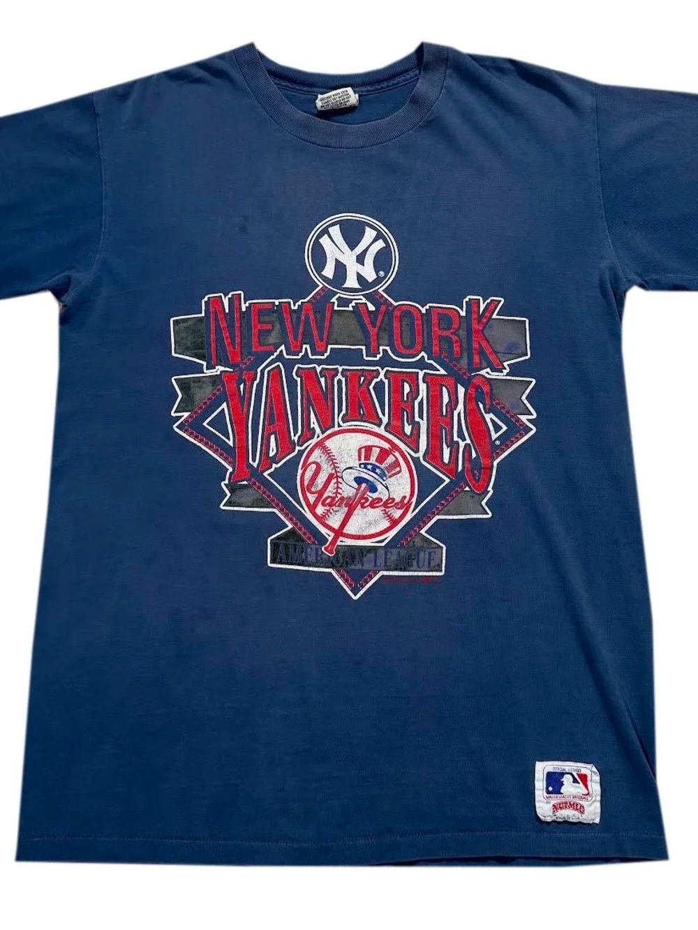 Vintage Nutmeg Mills New York Yankees Navy T Shirt (Size L)